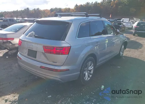 2017 Audi Q7 3.0T Premium z USA, uszkodzony, nr VIN WA1LAAF75HD058799